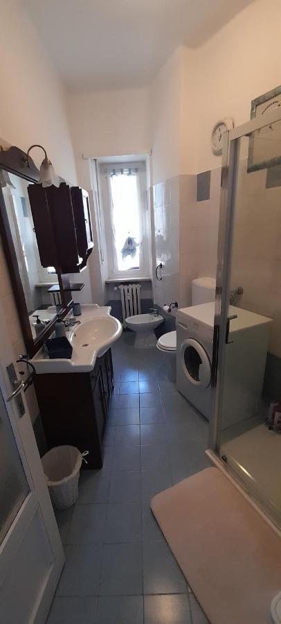 Bellissimo Alloggio Vicino Alla Metro Bengasi,Lino House Torino Kültér fotó